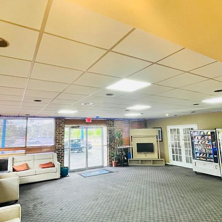 Rodeway Inn Silver Springs Bagian luar foto