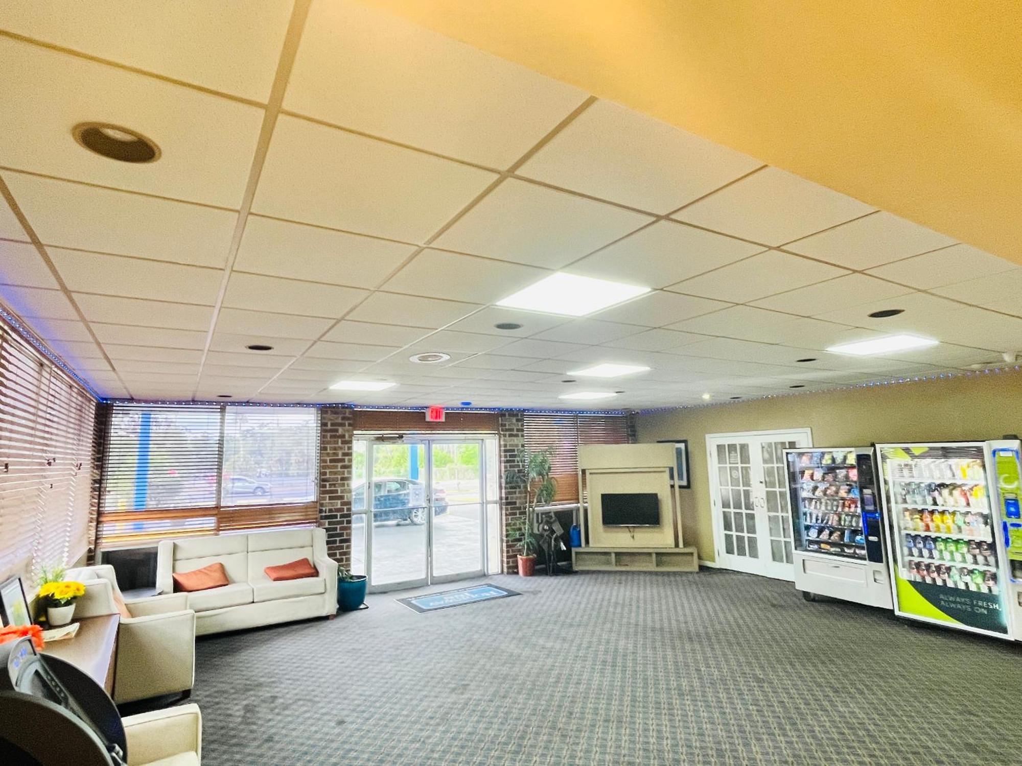 Rodeway Inn Silver Springs Bagian luar foto