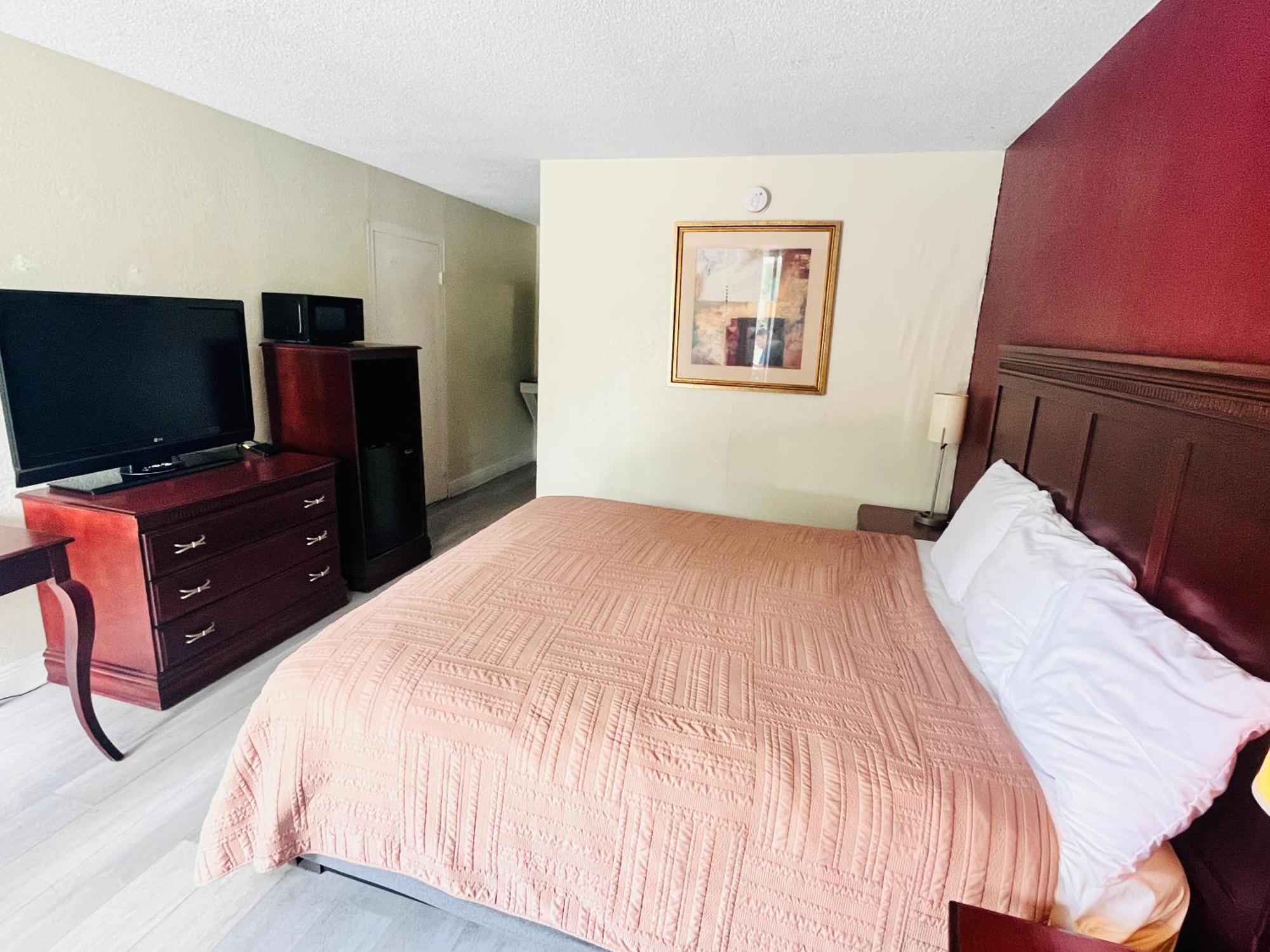Rodeway Inn Silver Springs Bagian luar foto
