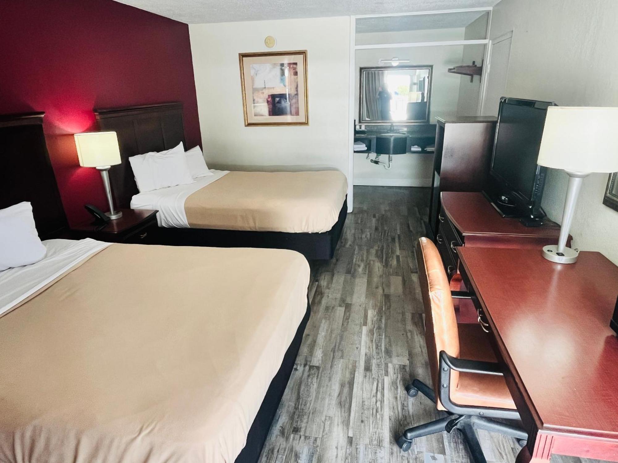 Rodeway Inn Silver Springs Bagian luar foto